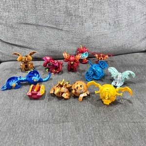 Bakugan Lot of 12 (2”) figures
